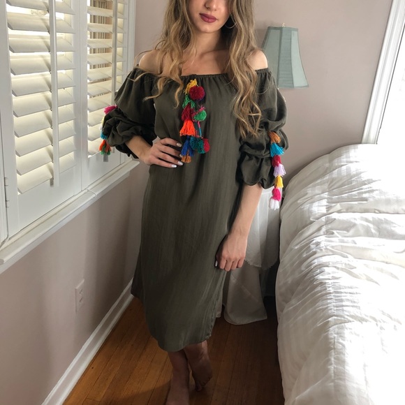 Solddd Outtt - Picture 3 of 5